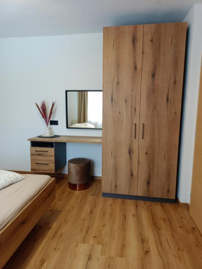 Haus Felix Apartment Pettneu am Arlberg Bagian luar foto